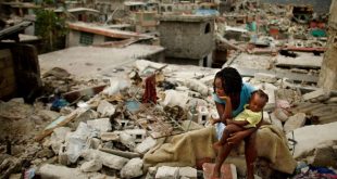 Si shkak i një tërmeti prej 5.9 shkallësh në Haiti, të paktën 10 persona kanë humbur jetën