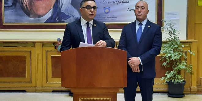 Kryetari i AAK-së, Ramush Haradinaj, tha se kryeministri, Albin Kurti, është në koalicion me Listën Serbe