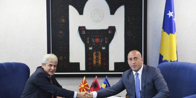 Kryeministri Haradinaj është takuar sot më liderin e BDI-së në Maqedoni, Ali Ahmetin