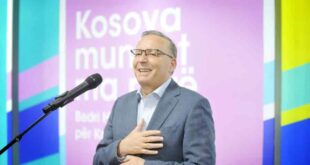 Kandidati për kryeministër nga radhët e PDK-së, Bedri Hamza thotë se i respektojmë të gjithë qytetarët e Kosovës, por edhe oponentët politikë