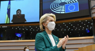 Ursula von der Leyen: BE-ja s’do ta lejojë kurrë presidentin e Rusisë, Vladimir Putinin, që ta shkatërrojë Ukrainën