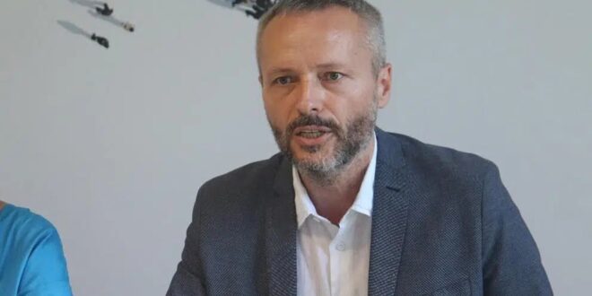 Aleksander Olenik: Alexandar Harçenkon duhet dëbuar nga Serbia, pasi po përzihet në politikën zyrtare të shtetit