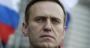 Kundërshtari i Putinit, Alexei Navalny dënohet në Rusi me tre vjet e gjysmë burg