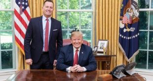 Trump e emëron ambasadorin Grenell në pozitën e Shefit të Intelegjencës Nacionale, institucion që kordinon CIA, FBI, DEA