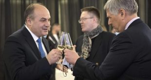 Enver Hoxhaj: Kënaqësi ta ndajmë Festën e Pavarësisë me miq e partnerë ndërkombëtarë