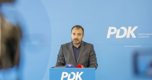 PDK: Ministria e Arsimit po e humbë edhe një vit shkollor në këtë periudhë tragjike, pa asnjë plan të mirëfilltë për mësim online