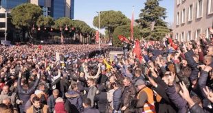 Ambasada e SHBA-së në Tiranë bënë thirrje që të shmanget dhuna në protestën e nësershme të opozitës