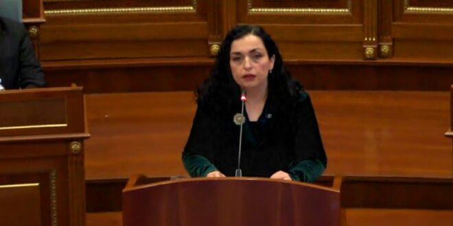 Kryetarja Osmani ashpërson gjuhën ndaj Kurtit: Asnjëherë s’i kam kuptuar talljet ndaj partnerëve