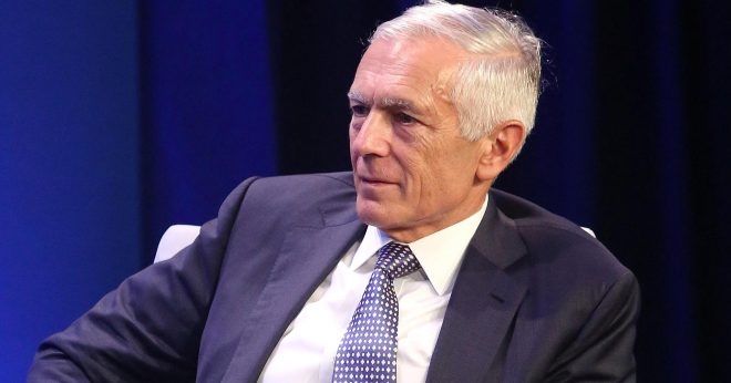 Wesley Clark  Kosova duhet të përqendrohet në zhvillimin ekonomik për të forcuar sigurinë e saj