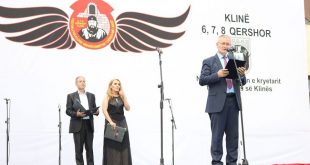 Në Klinë, në natën e parë të festivalit Folklorik, “I Këndojmë Lirisë”, u shpalos kënga dhe vallja kombëtare