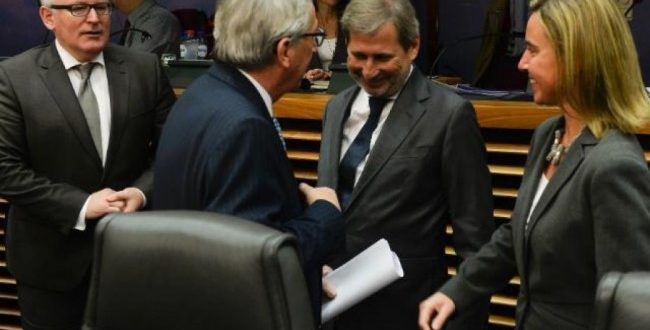 Përfaqesuesit e BE-së Juncker, Mogherini dhe Hahn vizitojnë Kosovën, takojnë Thaçin e Haradinajn dhe Veselin