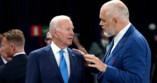 Edi Rama i ka dërguar një mesazh solidarizimi kryetari, Joe Biden, pas vrasjes së 3 ushtarëve amerikanë në Jordani