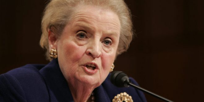 Albright: Kosova duhet të jetë një vend normal dhe ka drejt për ta mbrojtur territorin e saj