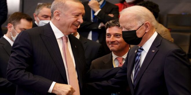 Joe Biden konfirmoi rëndësinë e Turqisë si një aleate e rëndësishme në NATO në partneritet me Shtetet e Bashkuara të Amerikës