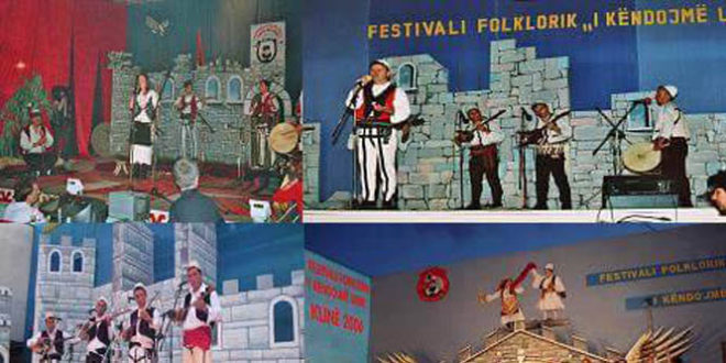 Në Klinë po mbahet “Festivali i lirisë dhe i folklorit mbarë shqiptarë”