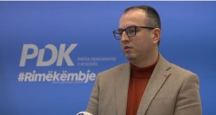 Betim Gjoshi: Prapa njoftimit "nuk ka termine të lira" fshihet e vërteta se nuk ka vaksina