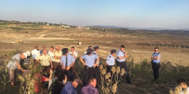 Banorët e fshatrave Shipitullë dhe Hade kanë lajmëruar se do të protestojnë për shkak të diskriminimit nga KEK-u