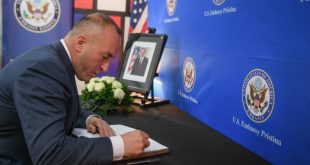 Haradinaj: George H.W. Bush do të mbahet në kujtesën e popullit tonë, si dritë shprese për liri dhe demokraci për Kosovën