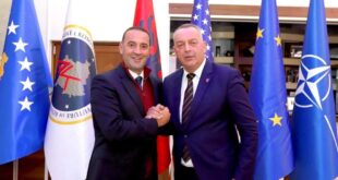 Daut Haradinaj, ka thënë se kryetari i Deçanit, Bashkim Ramosaj ia ka rritë vlerën kësaj komune