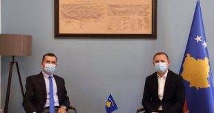 Ministri Zemaj e pret në takim ushtruesin e detyrës së kryeshefit të Inspektoratit Policor të Kosovës, Kushtrim Hodaj