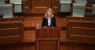 Ministrja e Integrimit, Dhurata Hoxha: Nuk ka ngecje në zbatimin e MSA-së, por është shënuar progres pozitiv