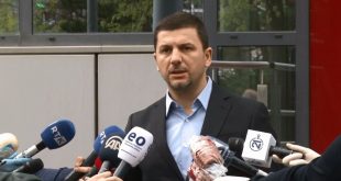 Memli Krasniqi: Partia Demokratike e Kosovës nuk do të votojnë asnjë qeveri e cila nuk udhëhiqet nga ajo