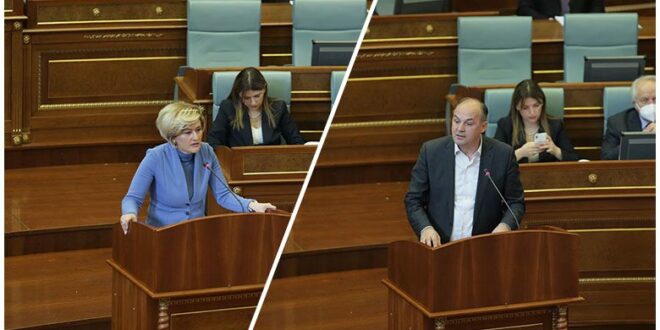 Enver Hoxhaj dhe shefja e GP të Vetëvendosjes, Mimoza Kusari-Lila kanë polemizuar gjatë seancës së Kuvendit të Kosovës