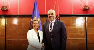 Federica Mogherini dorëzoi në Tiranë Raportin e Progresit lidhur me negociatat për anëtarësim