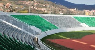 Stadiumi ‘Adem Jashari’ në Mitrovicë po shkatërrohet nga dita në ditë