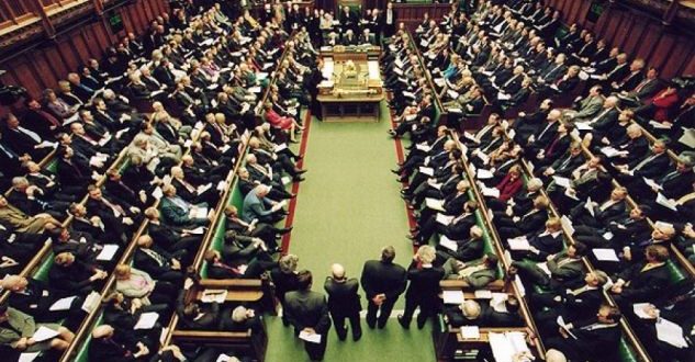 Parlamenti i Britanisë së Madhe miratoi fillimin e procesit të daljes nga BE-ja
