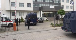 Gjatë aksionit policor në veri të vendit, është arrestuar edhe komandanti i Policisë së Kosovës në Zubin Potok