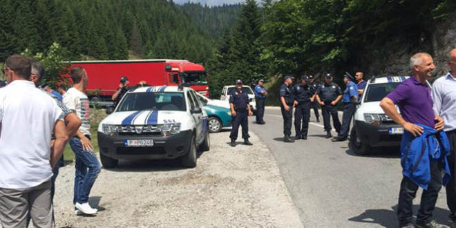 Policia Malazeze në kufi të Kosovës