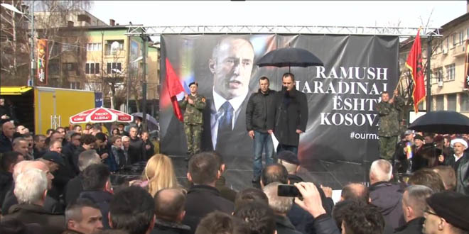 Në Pejë po mbahet protestë në përkrahje të Ramush Haradinaj