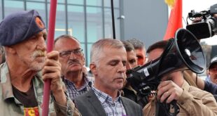 Sot para selisë së EULEX-it, në Fushë Kosovë, veteranët protestuan kundër bastisjeve e ndalimeve arbitrare të bashkëluftëtarëve të tyre