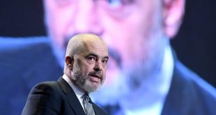 Edi Rama thotë se kryetari Ilir Meta është armiku i betuar i drejtësisë së re në Shqipëri