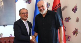 Kryeministri i Shqipërisë, Edi Rama është takuar me ambasadorin, Luigji Soreca