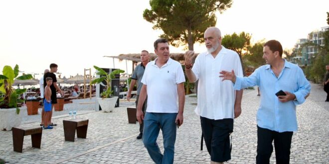 Kryeministri i Shqipërisë, Edi Rama ka reaguar pasi kandidati socialist, Vangjel Tavo fitoi Bashkinë e Himarës