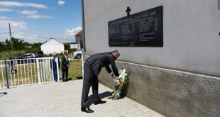 Thaçi shpreh dhembje e keqardhje për 14 serbët e Grackës së Lypjanit të vrarë 17 vjet më parë, në rrethana ende misterioze