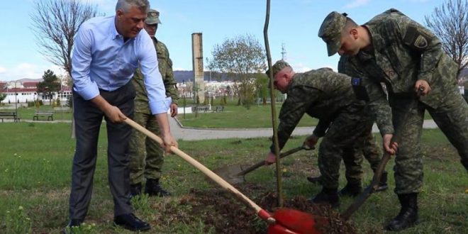 Thaçi: Dita e Tokës të shërbejë si alarm për rritjen e kujdesit dhe ndërgjegjësimit kolektiv për rëndësinë e mjedisit ku jetojmë