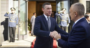 Prishtina dhe Tirana, të bashkuara për reforma në rrugëtimin euro-atlantik