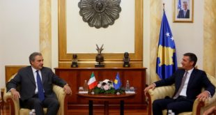 Kryekuvendari, Veseli, priti në takim ambasadorin e ri të Italisë në Kosovë, Piero Cristoforo Sardi