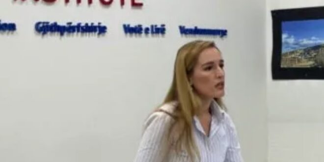 Violeta Haxholli, tha se Kuvendi gjatë këtij sesioni ka shënuar rënie të aktivitetit, pasi për 13 javë pune, nuk ka organizuar fare seanca